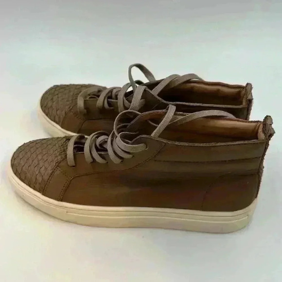 NWOT size 6 KAANAS high tops. Brown w/ snakeskin accent. - Picture 3 of 7